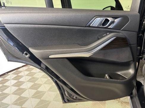 Used 2019 BMW X5 xDrive40i w/ Premium Package 2 AWD/4WD image 20