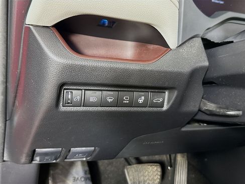 Certified 2019 Toyota RAV4 Limited w/ Advanced Technology Package AWD/4WD image 11