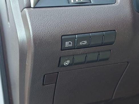 Used 2017 Lexus RX 350 AWD w/ Premium Package image 18