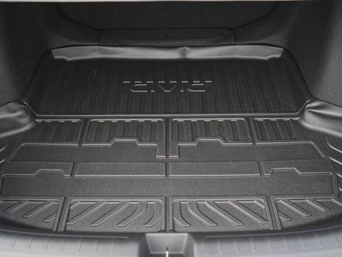 Used 2025 Honda Civic Sport image 27