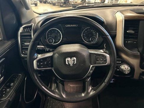 Used 2022 RAM 1500 Laramie AWD/4WD image 19