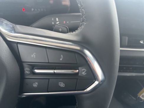 New 2026 Chevrolet Equinox LT AWD/4WD image 18