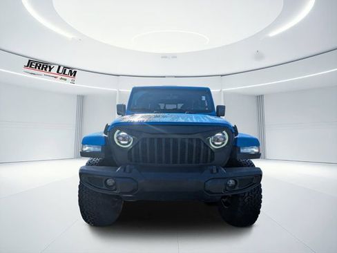 Used 2022 Jeep Gladiator Sport image 7