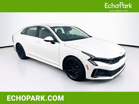Used 2025 Kia K5 LXS image 1