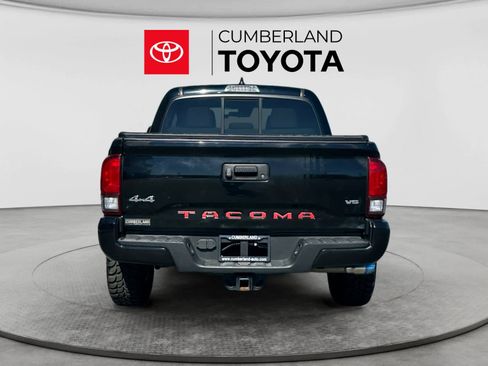 Used 2021 Toyota Tacoma SR AWD/4WD image 4