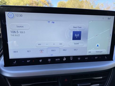 Certified 2025 Ford Escape Platinum image 21