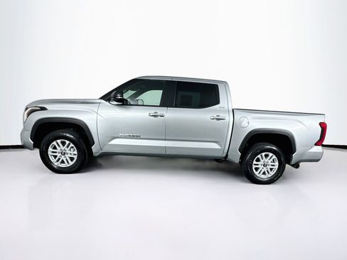 Used 2025 Toyota Tundra SR5 w/ SR5 Premium Package AWD/4WD image 6