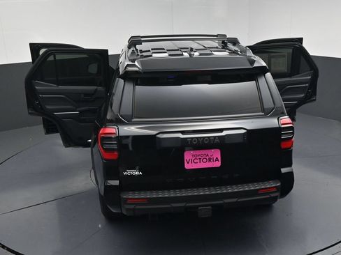 Used 2026 Toyota 4Runner SR5 AWD/4WD image 22