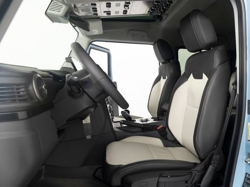 New 2025 INEOS Grenadier Fieldmaster Edition AWD/4WD image 31