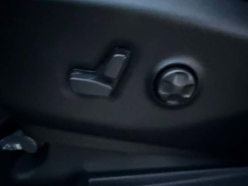 New 2026 Chrysler Pacifica Select image 31