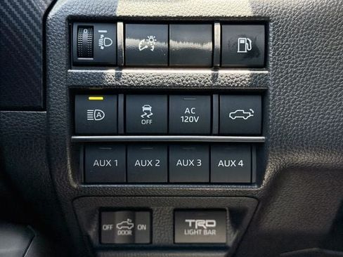 Certified 2025 Toyota Tacoma TRD Pro AWD/4WD image 23