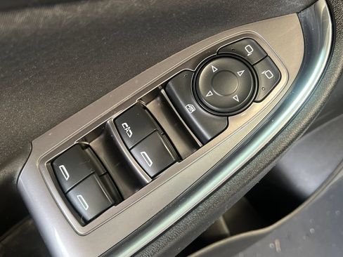 Used 2018 Chevrolet Malibu LT w/ Driver Confidence Package FWD image 34