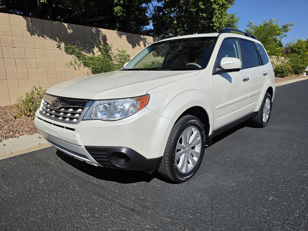 Used 2012 Subaru Forester 2.5X Premium w/ Popular Pkg 2 AWD/4WD image 9