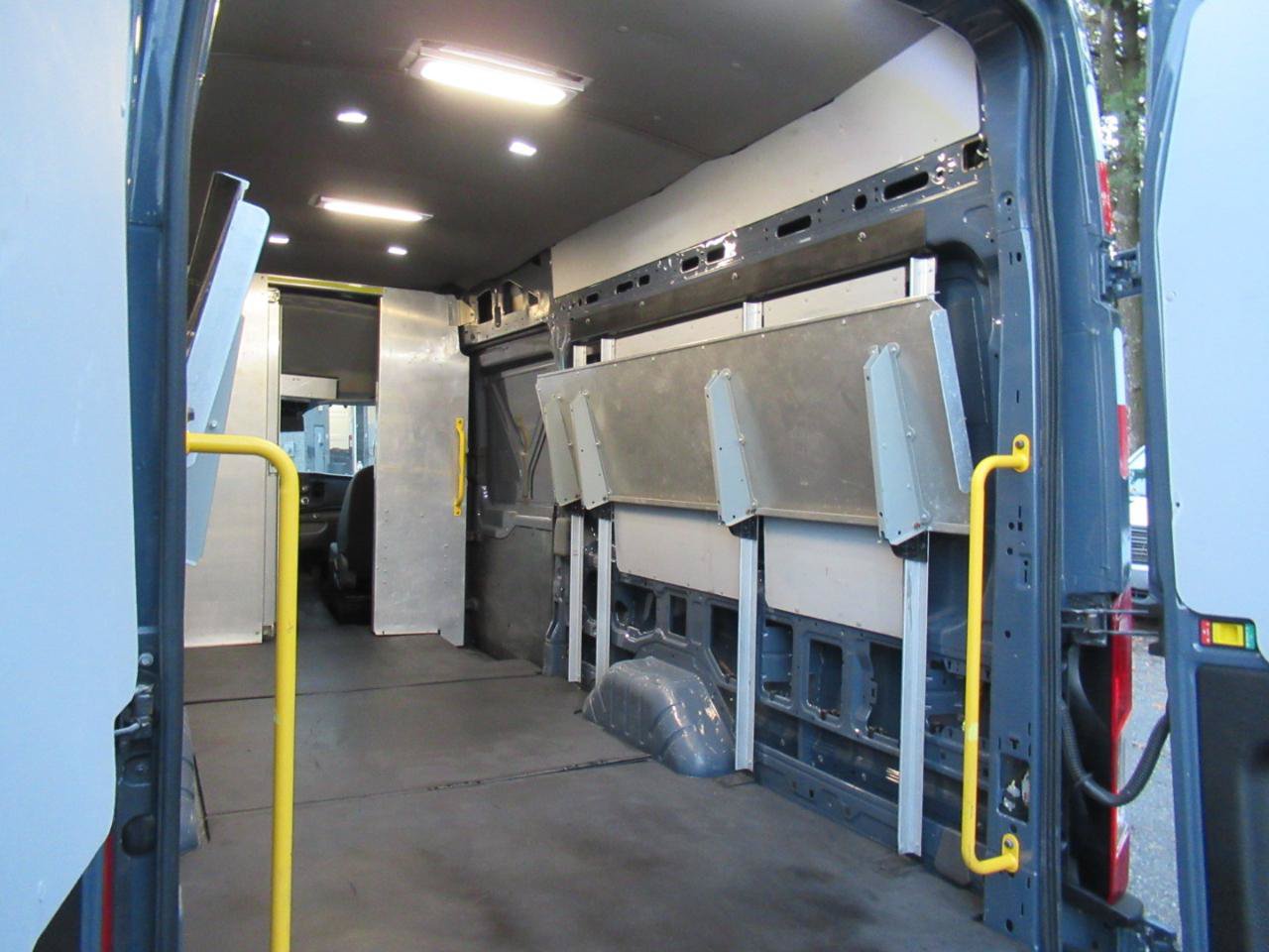 Used 2020 Ford Transit 250 148 High Roof Extended RWD image 19