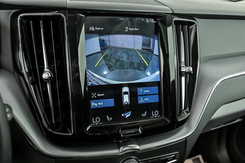 Used 2019 Volvo XC60 T6 Momentum w/ Multimedia Package AWD/4WD image 29