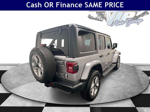 Used 2020 Jeep Wrangler Unlimited Sahara AWD/4WD image 9