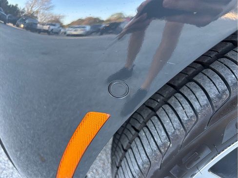 Used 2015 BMW i3 w/ Range Extender image 13