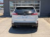 Certified 2021 Ford Edge SE image 5