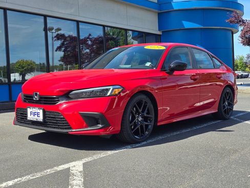 Used 2024 Honda Civic Sport image 1