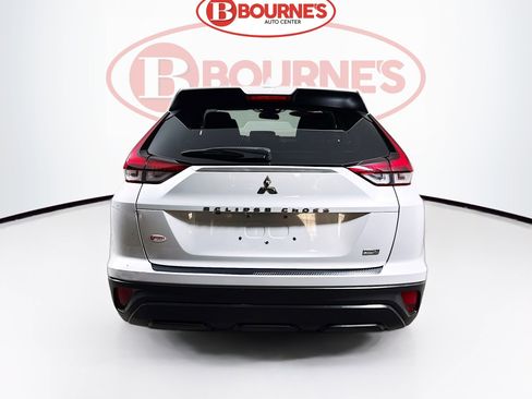 Used 2023 Mitsubishi Eclipse Cross LE image 7