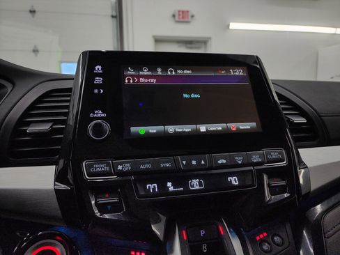 Used 2019 Honda Odyssey Elite image 54