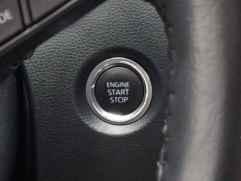 Used 2023 Toyota Corolla SE image 22