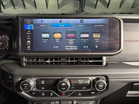 Used 2024 Jeep Wrangler Unlimited Rubicon image 20