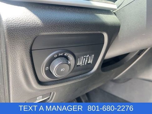 Used 2023 Jeep Grand Cherokee Limited w/ Luxury Tech Group II AWD/4WD image 24