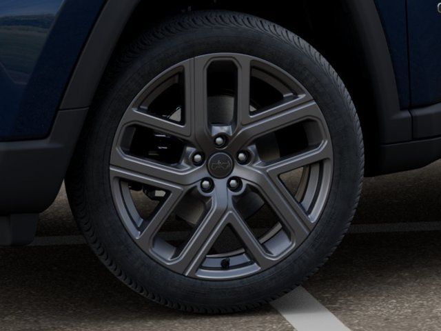 Used 2026 Jeep Compass Limited AWD/4WD image 8