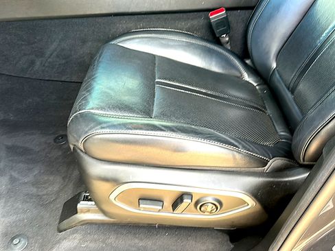 Used 2022 Jeep Wagoneer Series I RWD image 15