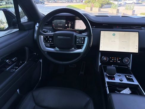 Used 2023 Land Rover Range Rover SE AWD/4WD image 25