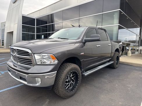 Used 2017 RAM 1500 Big Horn image 3