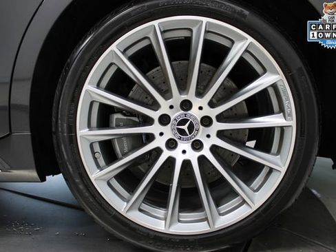 Used 2022 Mercedes-Benz S 500 4MATIC w/ AMG Line Package image 33