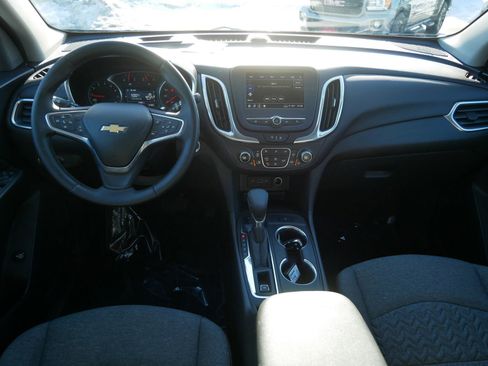 Used 2024 Chevrolet Equinox LT image 12