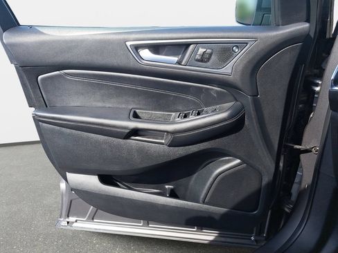 Used 2023 Ford Edge Titanium w/ Cargo Accessory Package AWD/4WD image 26