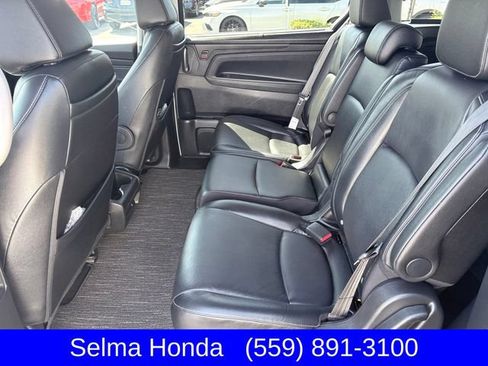 Used 2024 Honda Odyssey Touring image 7