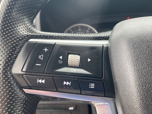 Used 2024 Mitsubishi Outlander SE AWD/4WD image 28