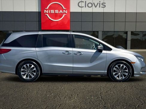 Used 2021 Honda Odyssey EX-L image 9