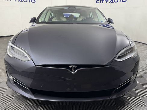 Used 2018 Tesla Model S 100D image 2