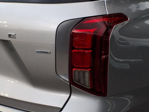 Used 2024 Hyundai Palisade Calligraphy AWD/4WD image 9