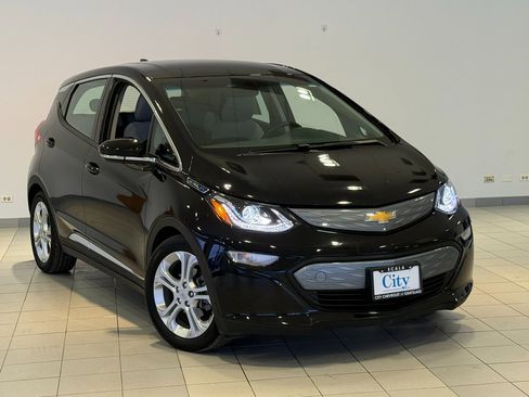 Used 2019 Chevrolet Bolt LT image 2