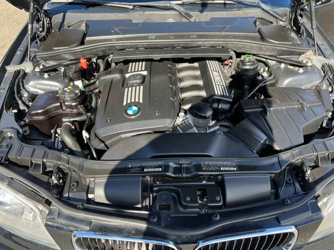 Used 2011 BMW 128i Coupe RWD image 14