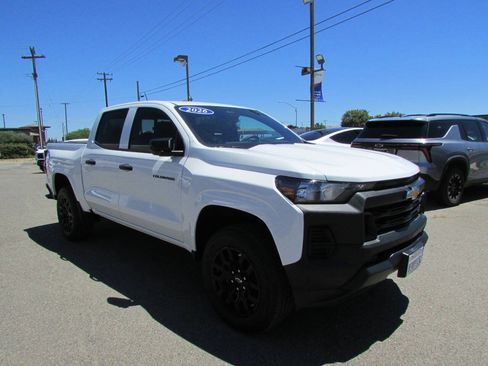 Used 2026 Chevrolet Colorado W/T w/ WT Custom Package RWD image 2