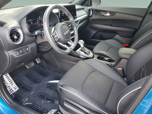 Certified 2023 Kia Forte GT-Line image 19