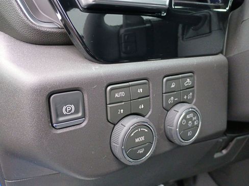 New 2026 Chevrolet Silverado 1500 LT Trail Boss w/ LT Trail Boss Premium Package image 34