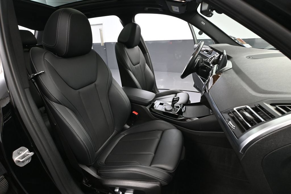 Used 2023 BMW X3 xDrive30i AWD/4WD image 41