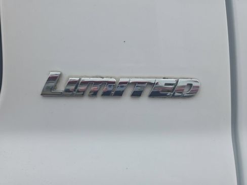 Used 2019 Toyota Tundra Limited image 13