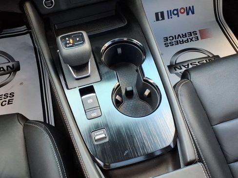 Certified 2023 Nissan Rogue SL w/ SL Premium Package image 27