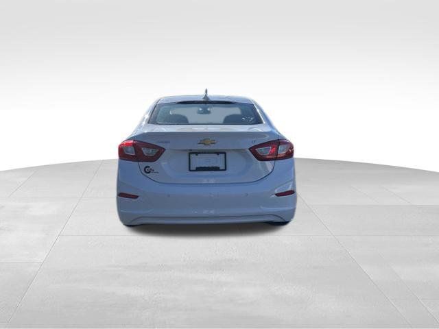 Used 2016 Chevrolet Cruze LT w/ Convenience Package FWD image 4