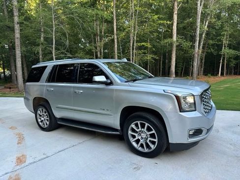 Used 2018 GMC Yukon Denali AWD/4WD image 1